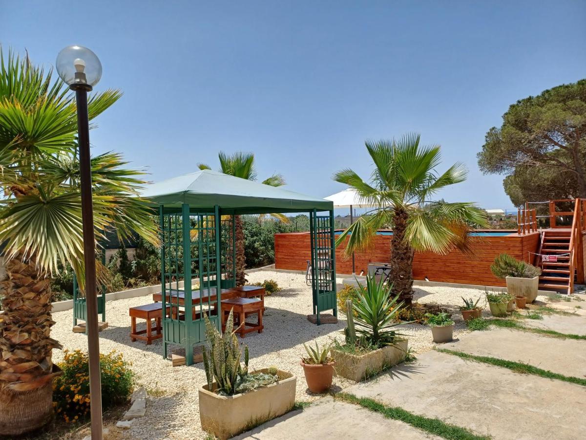 סנטה קרוצ'ה קמרינה Turtle Island Apartments מראה חיצוני תמונה